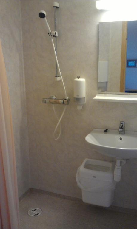 Holmavatn Ungdoms Og Misjonssenter Hotel Varhaug Room photo